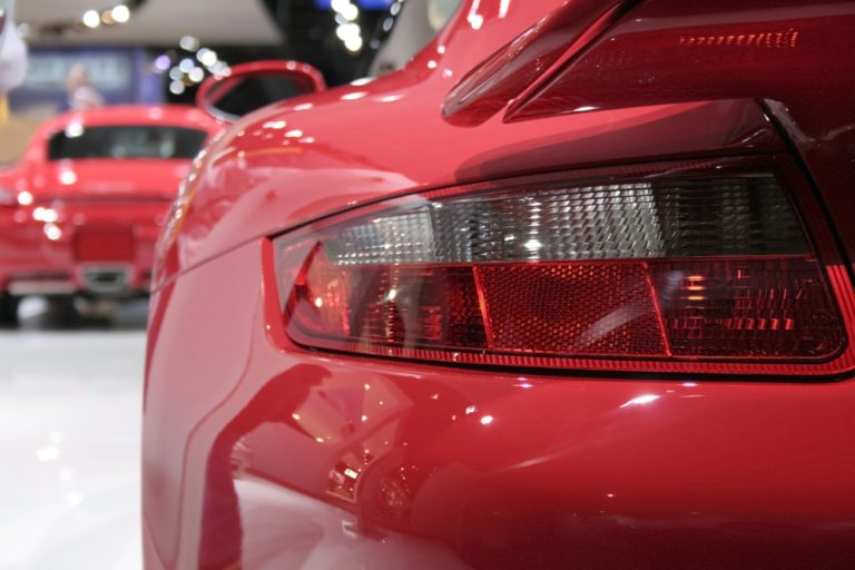 W jaki sposób efektywnie zmienić design pojazdu? Profesjonalny poradnik dla miłośników motoryzacji